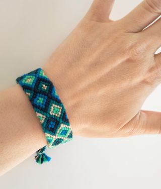 Bracciale cotone rombi blu