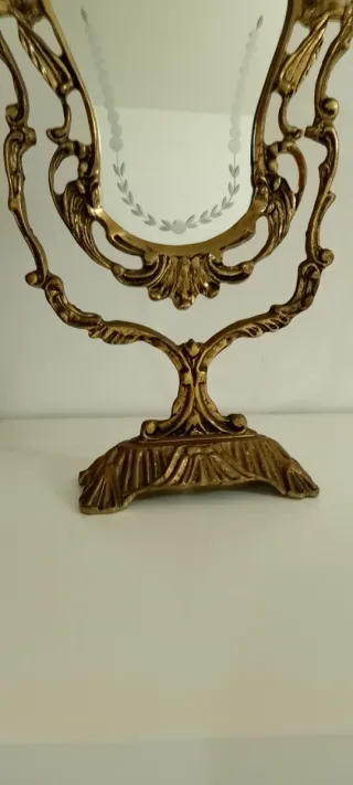 Espejo de bronce tocador vintage