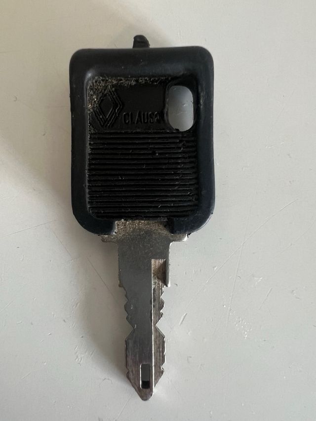 clausor renault supercinco o express