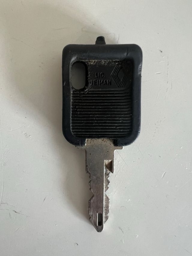 clausor renault supercinco o express