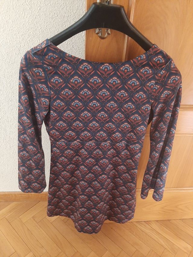 Vestido formula jovem