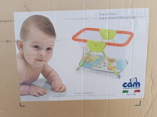 Parque infantil y cuna