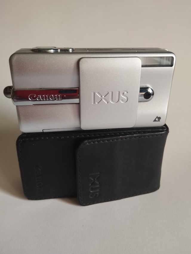 canon ixus