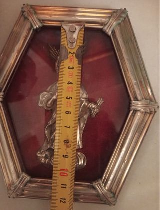 Relicario con Niño Jesús de plata