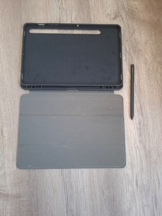 Tablet Samsung Tab8+cargador+teclado
