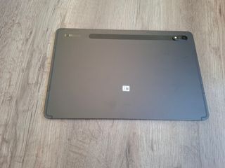 Tablet Samsung Tab8+cargador+teclado