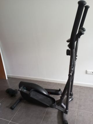 Bicicleta eliptica 100 Decathlon . 3kg