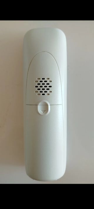 Teléfono fijo inalámbrico digital Panasonic.