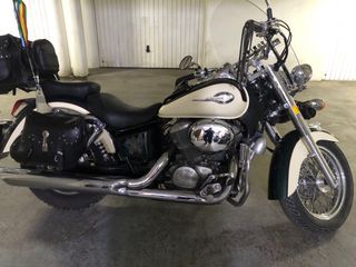 Honda shadow 750cc  ( particular ).
