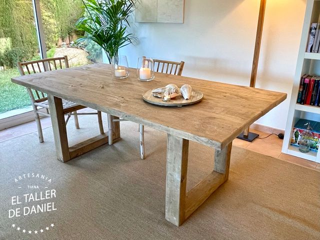 Mesa comedor a medida madera reciclada