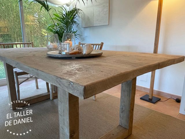 Mesa comedor a medida madera reciclada