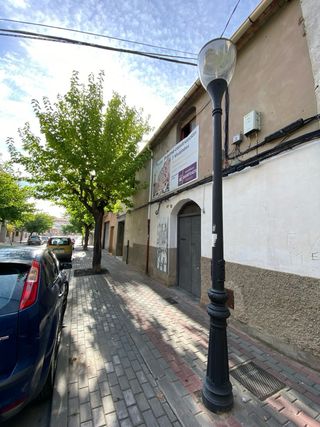 Local/solar en venta