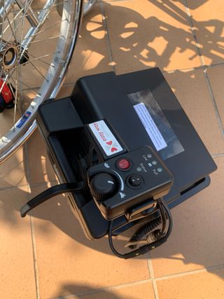 Motor auxiliar eléctrico para silla de ruedas