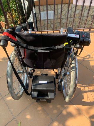 Motor auxiliar eléctrico para silla de ruedas