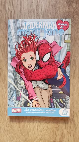 Spiderman ama a Mary Jane