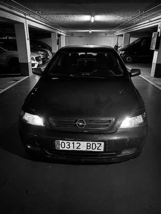 Opel Astra bertone 2001