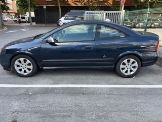 Opel Astra bertone 2001