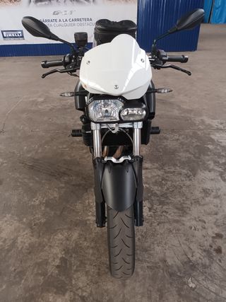 BMW F800R Black&White