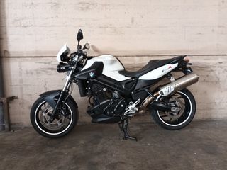 BMW F800R Black&White