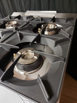 COCINA 4 FUEGOS A GAS 900E