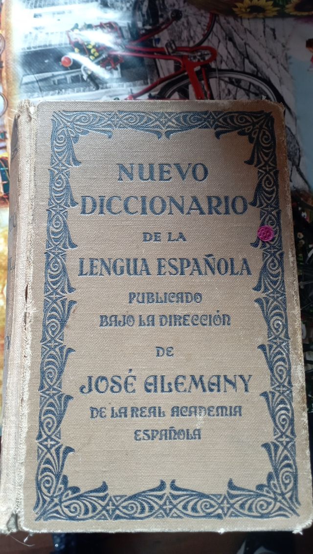 Anntiguedad, libro.