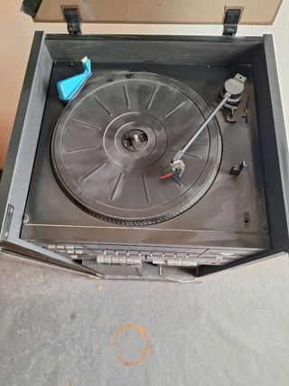 Equipo de música retro vintage Amstrad