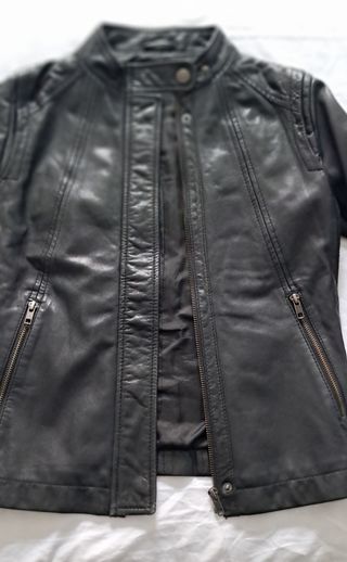 Cazadora de cuero de piel