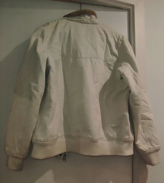 Chaqueta tejana blanca