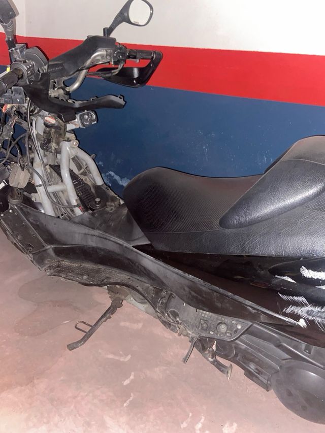 Suzuki burgman 400cc 2007