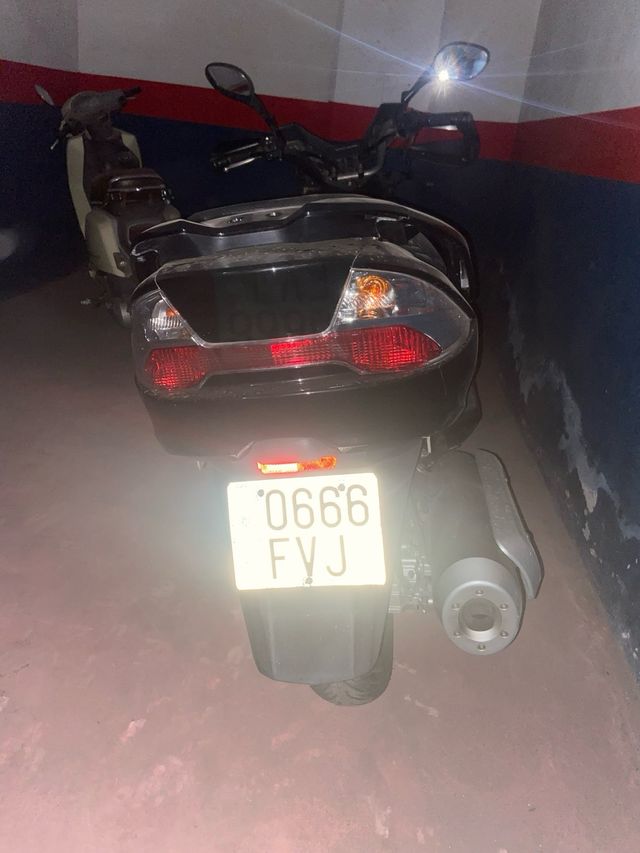 Suzuki burgman 400cc 2007