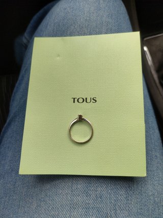 Anillo Tous oro blanco y diamantes
