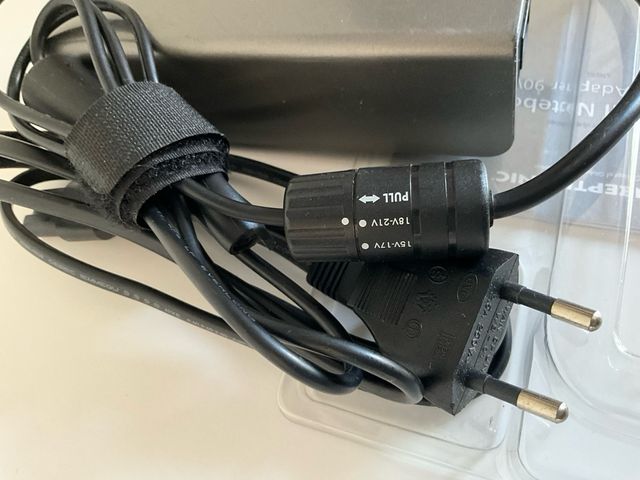 Conceptronic universal notebook power adapter 90w