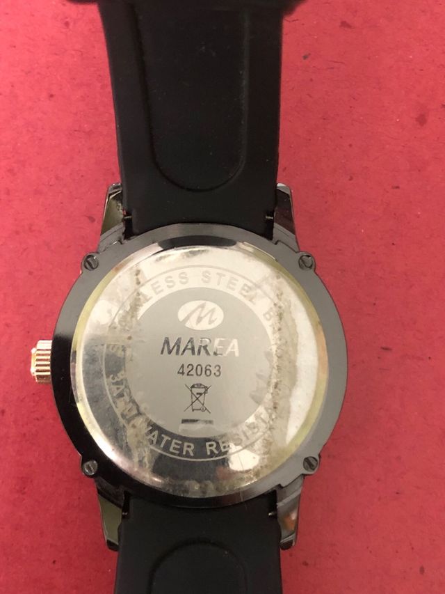 Reloj MAREA. De Cuarzo. Correa de Caucho.Muy Chulo