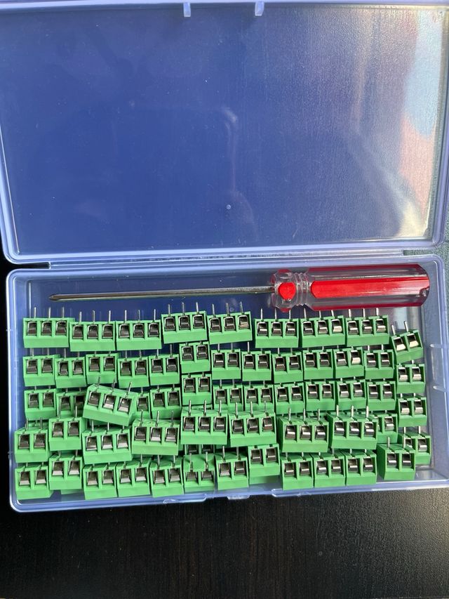 Pines Conector (Bornas)