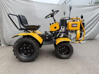 El tractor nuevo+ pequeño del mercado