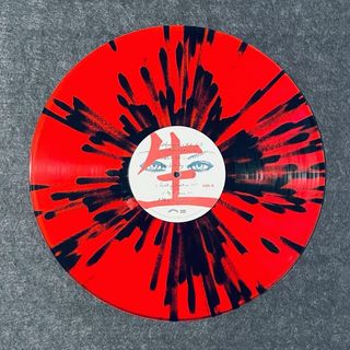 Lindsay Lohan Vinilo UO Rojo Little More Personal