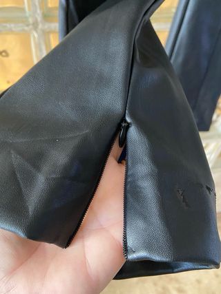 Pantalon semipiel sintetico Zara L  impecables