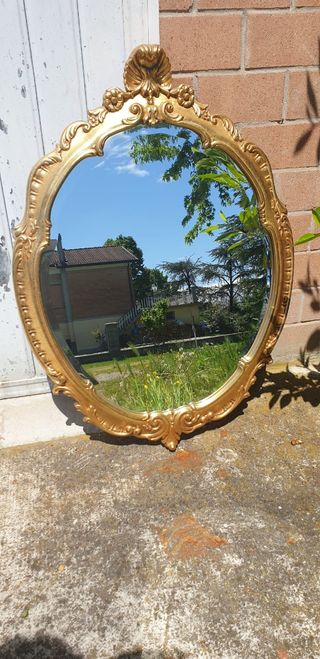 Specchio barocco in legno dorato