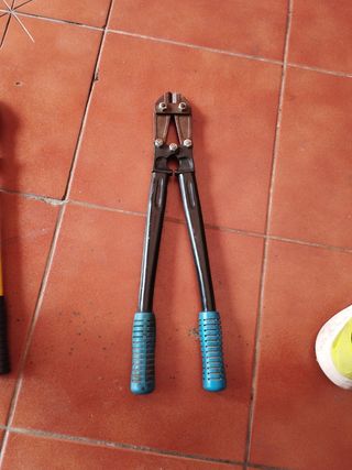 Cizalla para metales