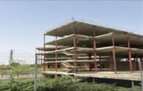 Parcela con edificio en construcción en Cabanillas