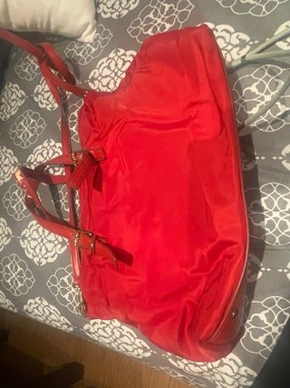 Bolso bimba y lola con desgaste