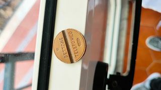 Gettone telefonico raro 7705