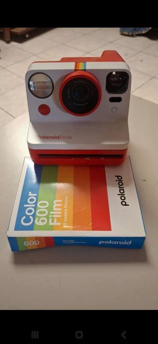 Macchina fotografica polaroid