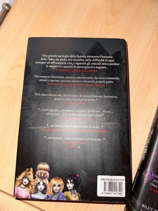 Libri “ Once Upon a Zombie”