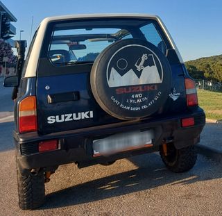 Funda rueda recambio suzuki