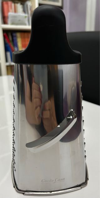 Grattugia in acciaio Gusto Casa