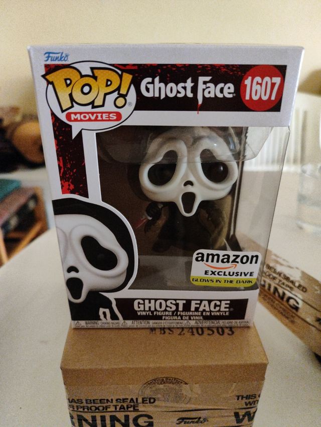 Ghost face 1607 glows in the dark