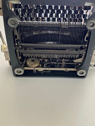 Máquina de escribir Olympia