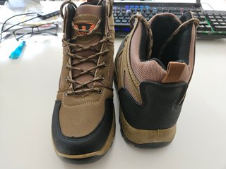 Bota de montaña hombre trekking trabajo