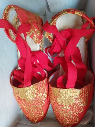 Traje de fallera adolescente.Talla xs-x